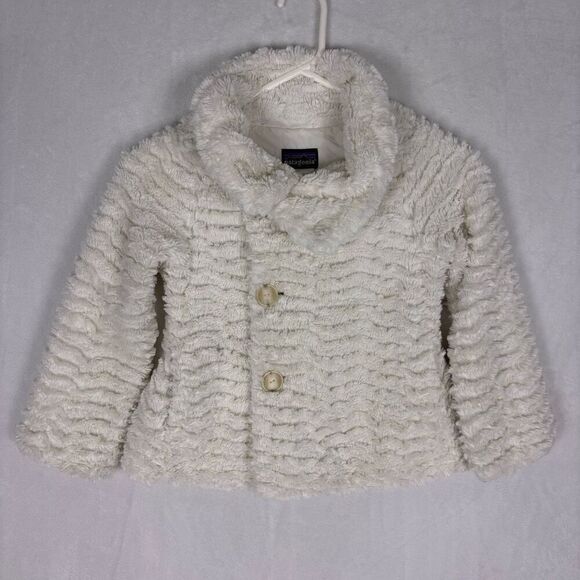 Patagonia Girl's White Fuzzy Zig Zag Pattern Button Front Jacket Size S (8) - Picture 1 of 11